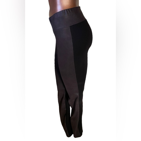 Dutch Blonde Faux Leather Legging - Picture 3 of 6